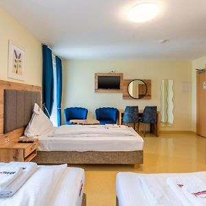 Standard Dreibettzimmer